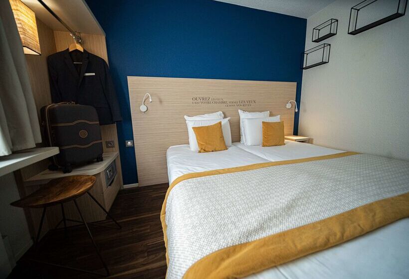 هتل Kyriad Lyon Est Bron Eurexpo Le Cottage