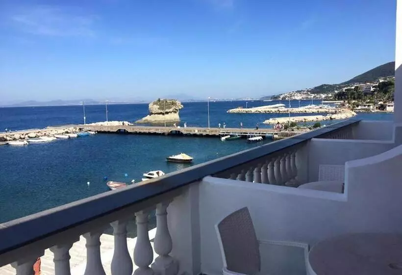 בית מלון כפרי La Sirenella