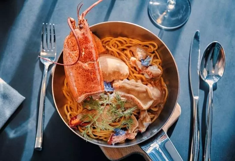 בית מלון כפרי Mercure Toulon La Seynesurmer