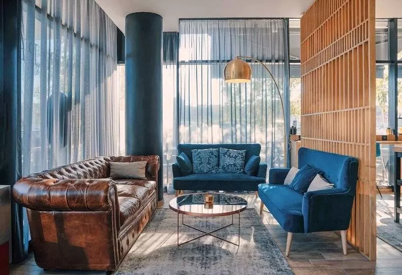 בית מלון כפרי Mercure Toulon La Seynesurmer