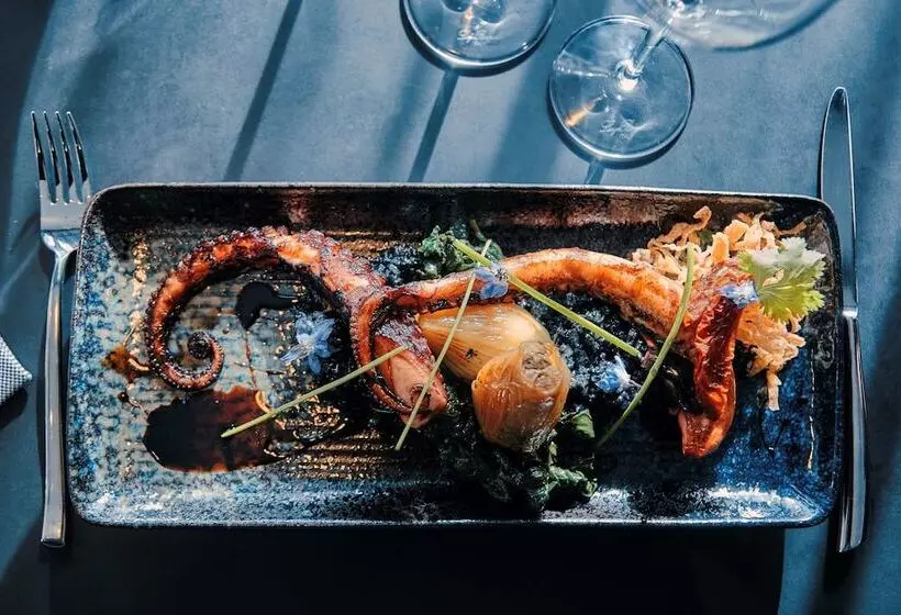 בית מלון כפרי Mercure Toulon La Seynesurmer