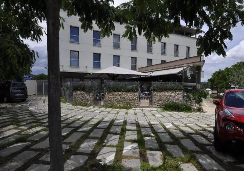 ホテル Palau De Girona