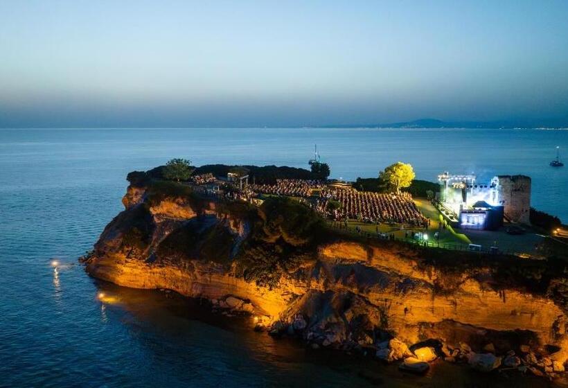 Отель Porto Sani