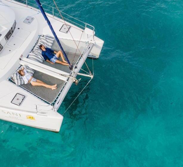 Отель Porto Sani