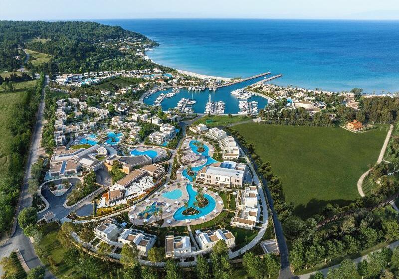 Отель Porto Sani