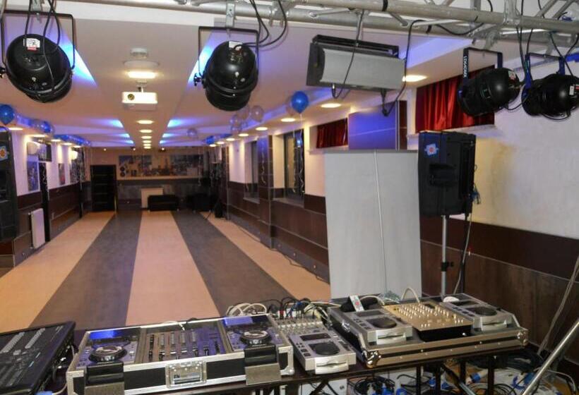 Отель Rama Palace