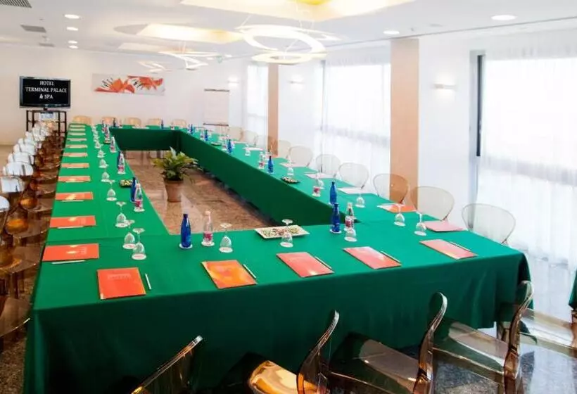 Hotel Terminal Palace & Spa