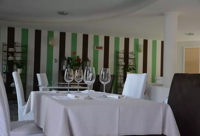 Villa Maria Au Lac Estella Hotels Italia