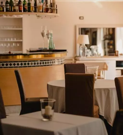 Villa Maria Au Lac Estella Hotels Italia