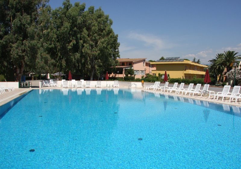 호텔 Villaggio Sirio