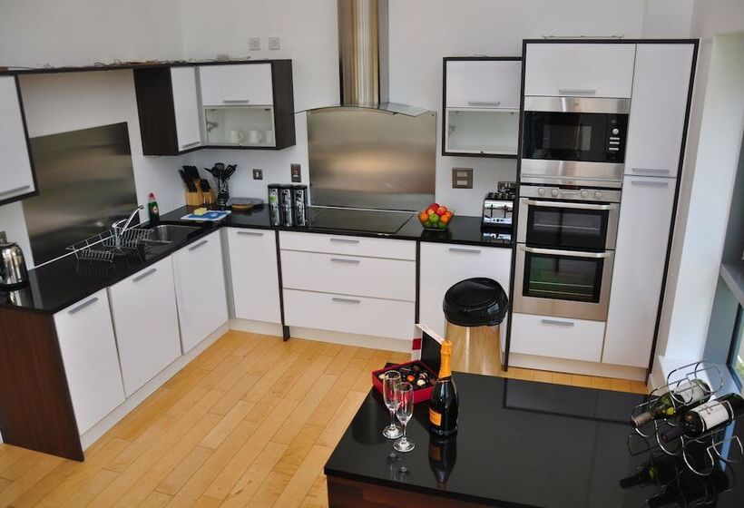 Ocean Serviced Apartments