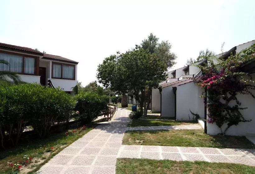 בית מלון כפרי Porto Kaleo Resort