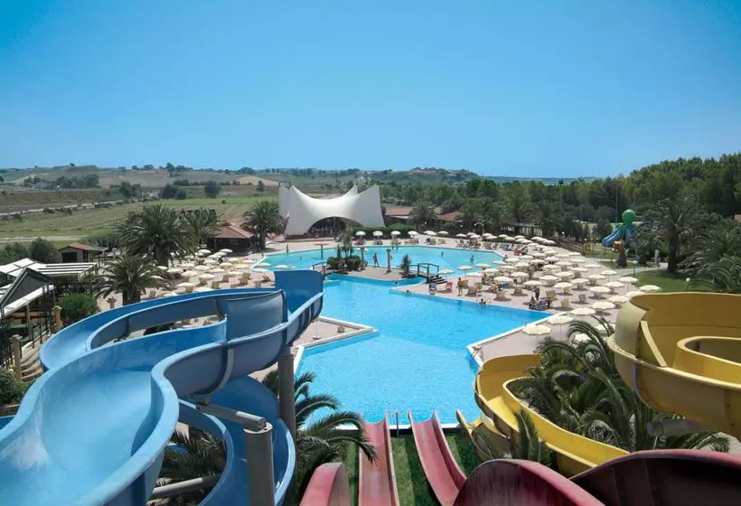 בית מלון כפרי Porto Kaleo Resort