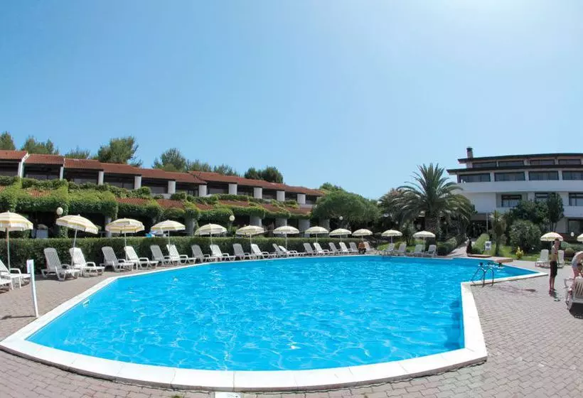 בית מלון כפרי Porto Kaleo Resort