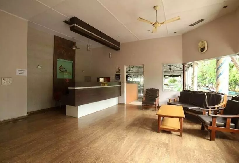 Hotelli Seashell Beach Resort