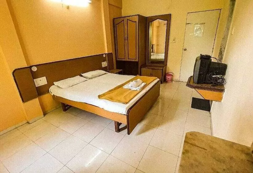 Hotelli Seashell Beach Resort