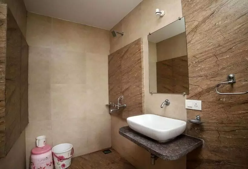 Hotelli Seashell Beach Resort