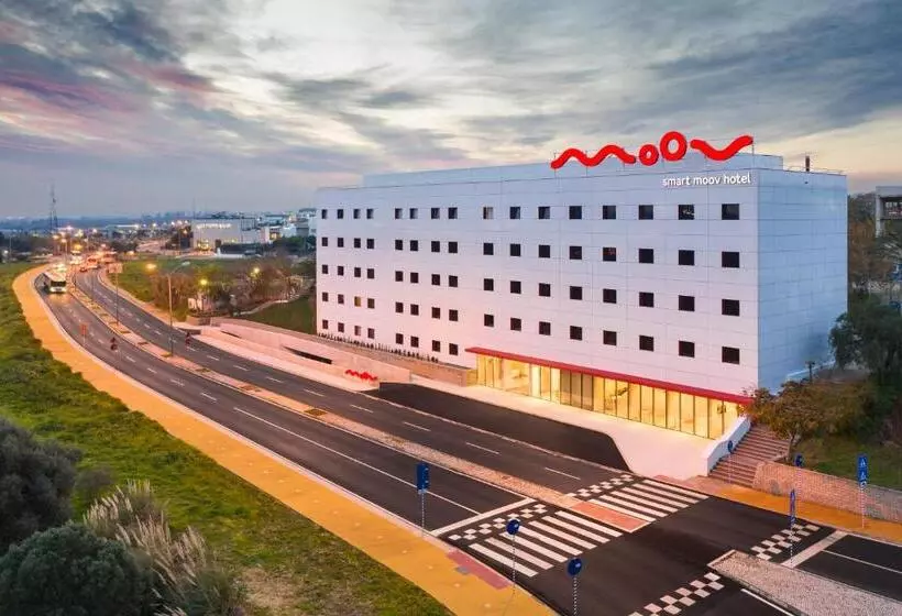 Moov Hotel Oeiras