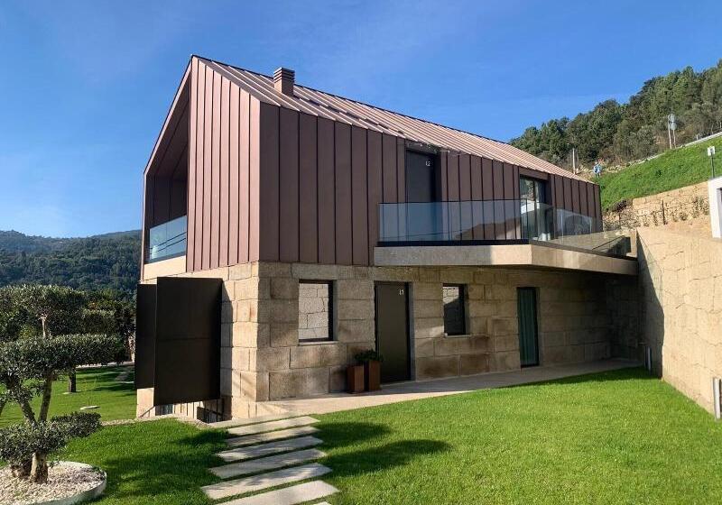 ペンション Portovella