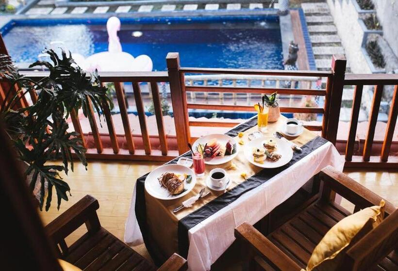 펜션 Sentulan Garden