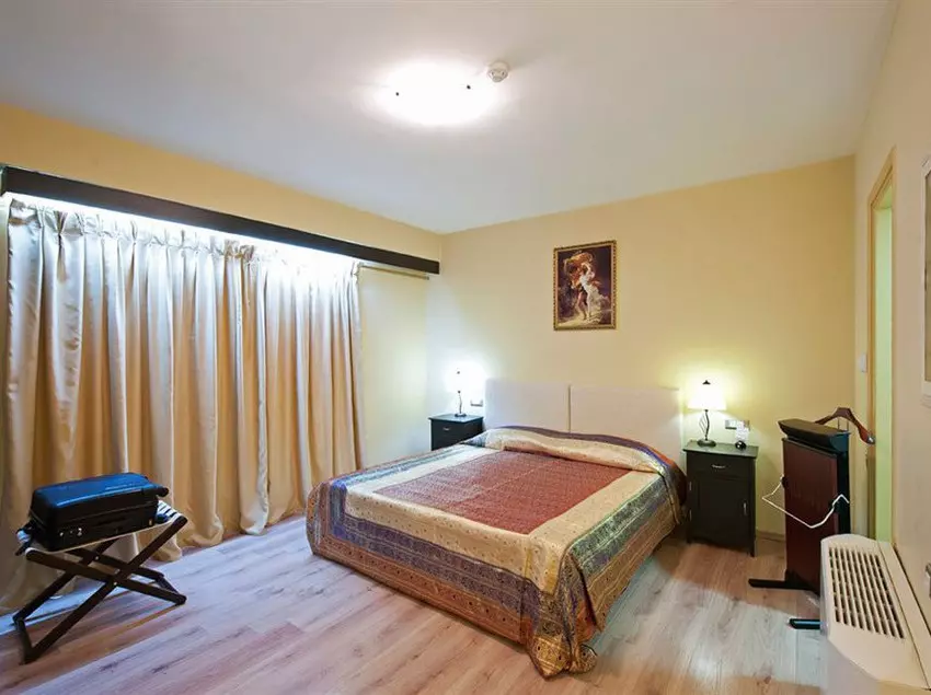 فندق Efplias Apartments And Suites