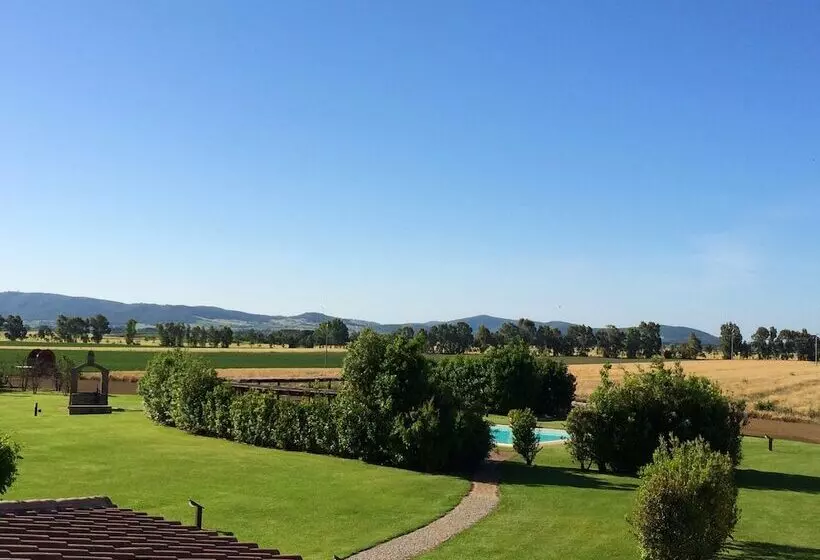 فندق Agriturismo Giuncola E Granaiolo