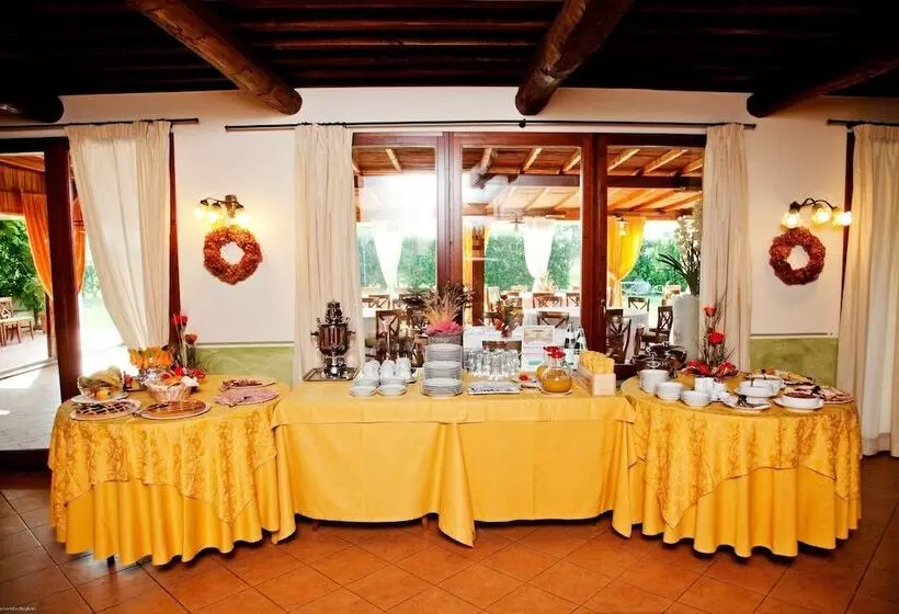 فندق Agriturismo Giuncola E Granaiolo