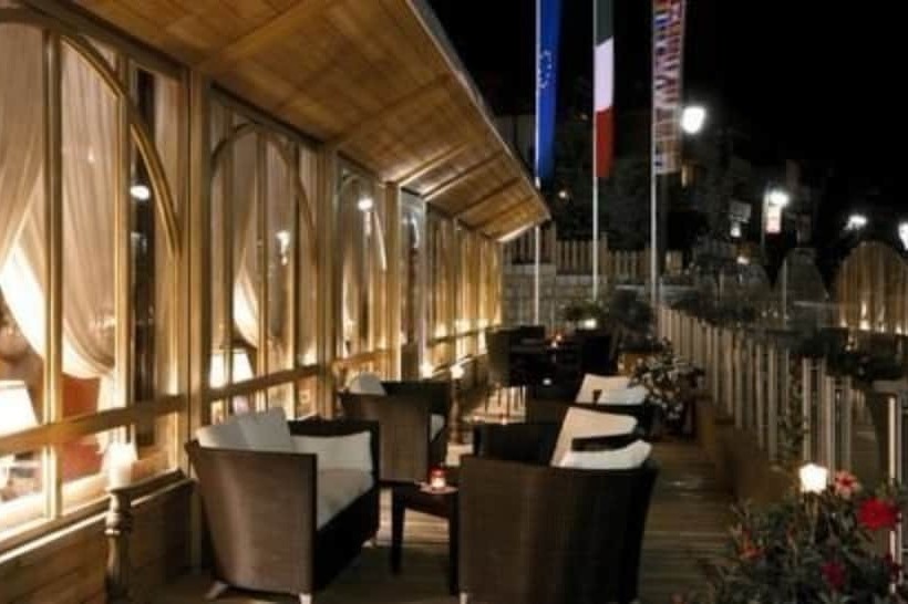 בית מלון כפרי Alpen Suite