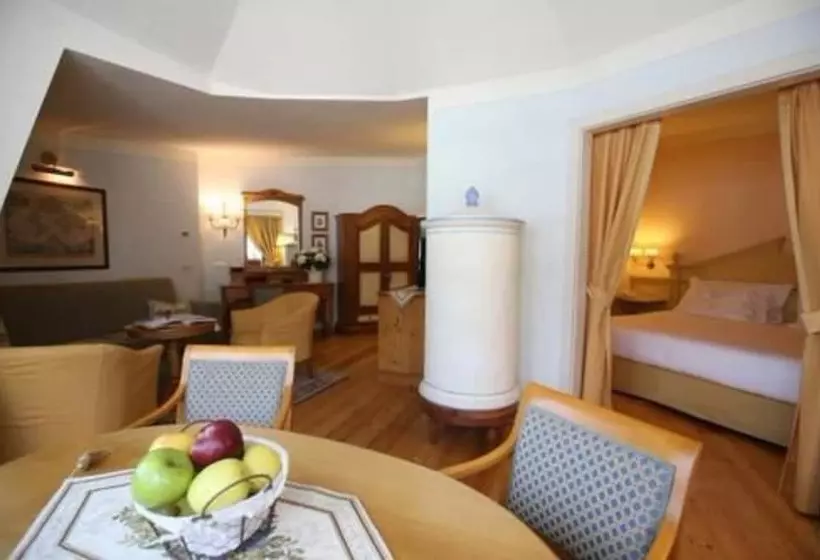 בית מלון כפרי Alpen Suite