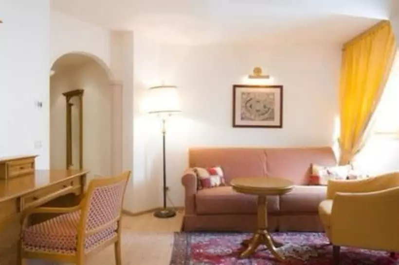 בית מלון כפרי Alpen Suite