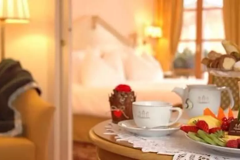 בית מלון כפרי Alpen Suite