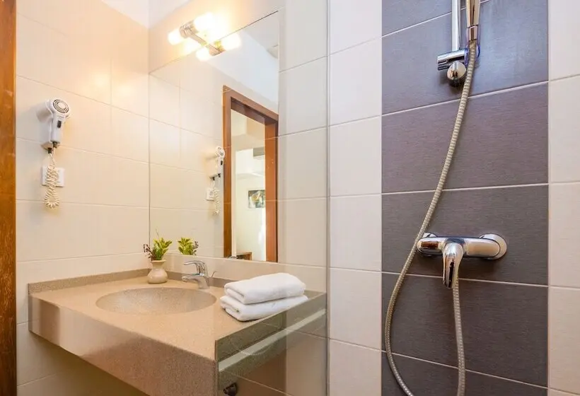 Aminess Vival Velaris Resort