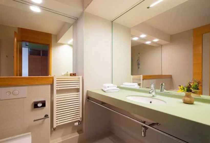 Aminess Vival Velaris Resort