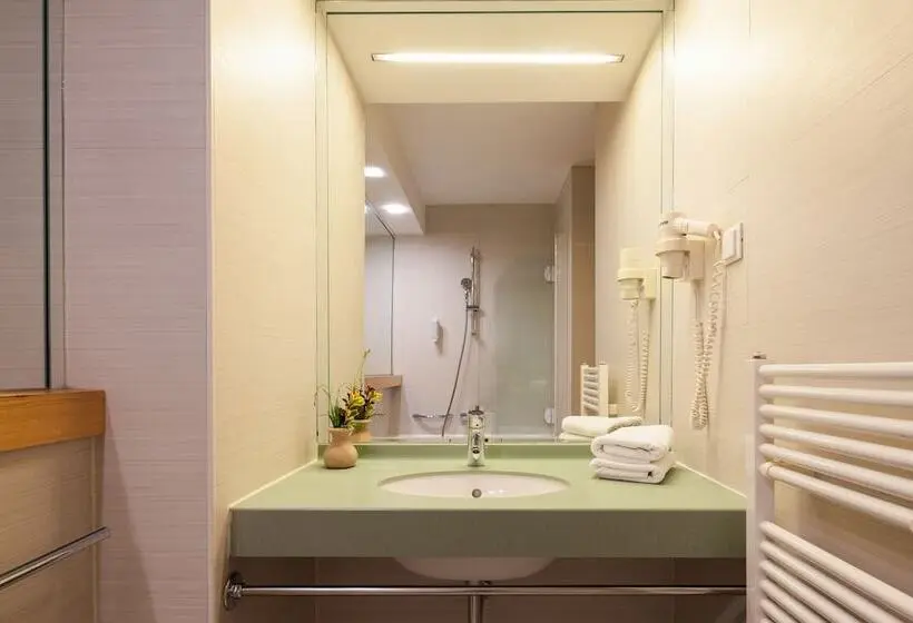 Aminess Vival Velaris Resort