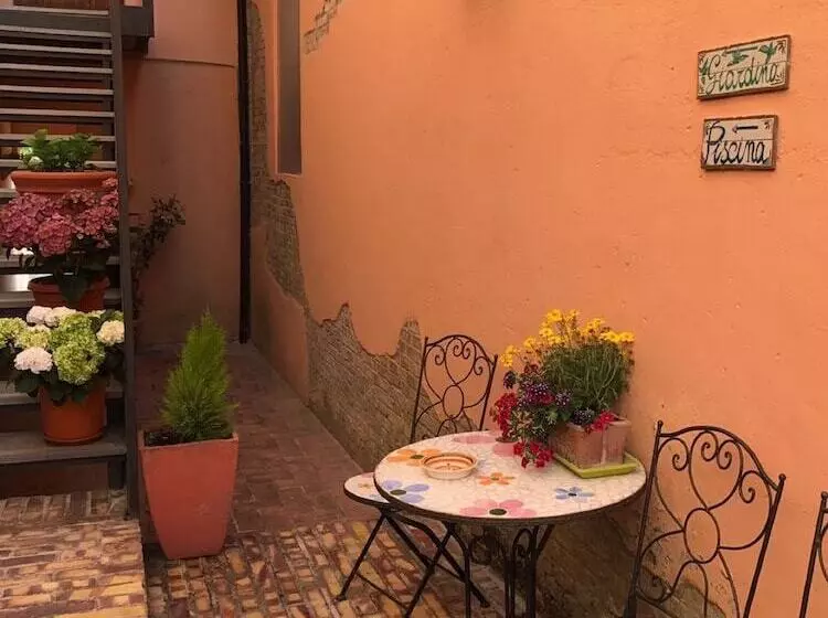 בית מלון כפרי Borgo Antico