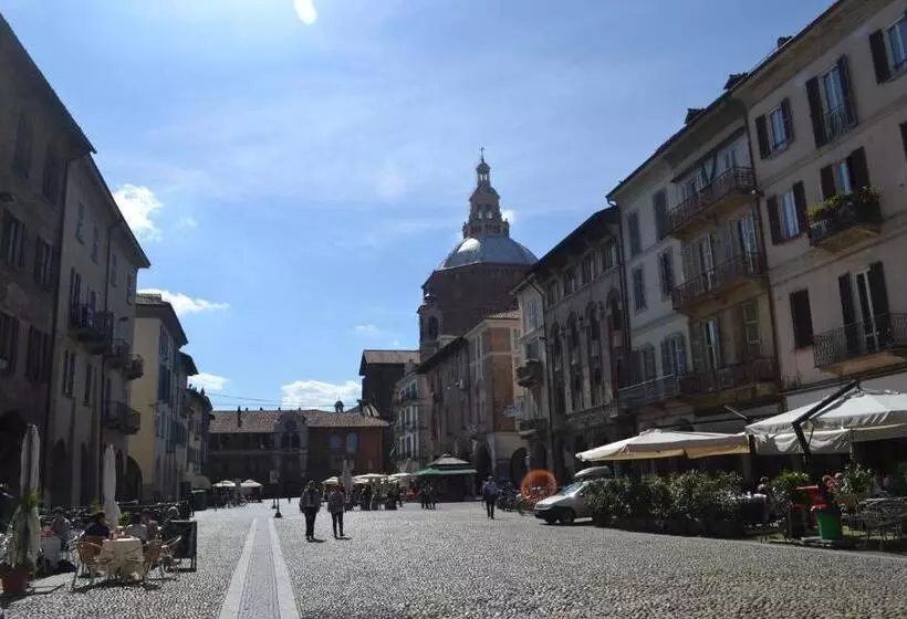 هتل Cascina Scova Resort