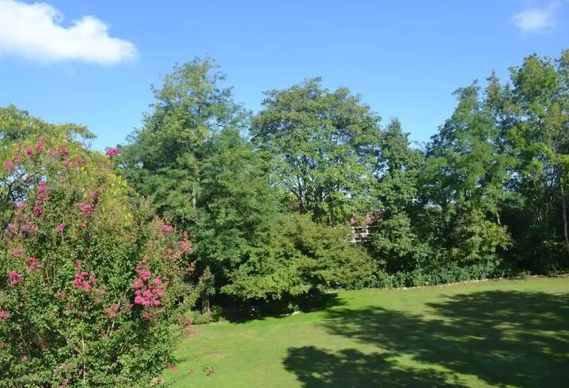 هتل Cascina Scova Resort