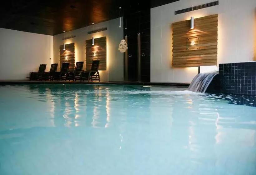 هتل Cascina Scova Resort