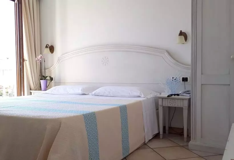 호텔 Castello Di Tavolara