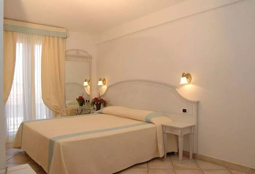 호텔 Castello Di Tavolara