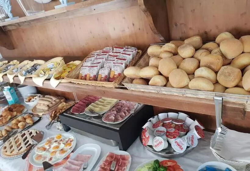 호텔 Castello Di Tavolara