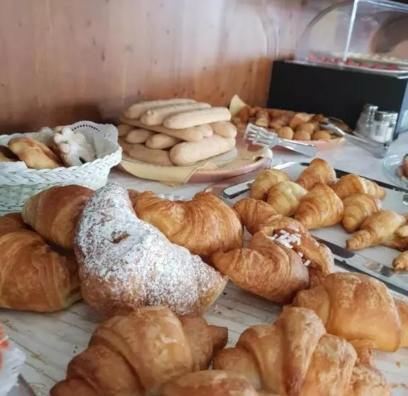 호텔 Castello Di Tavolara