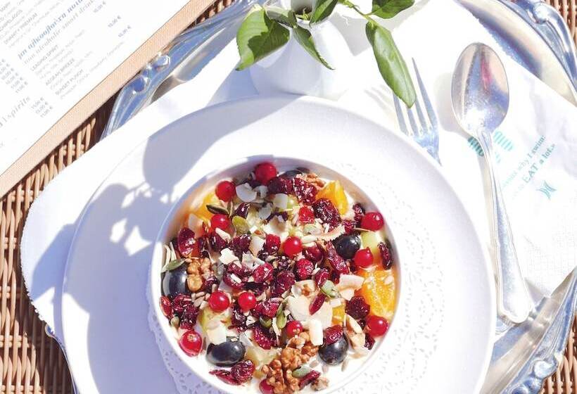 فندق Divani Escape