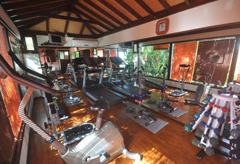 El Vino Hotel & Suites