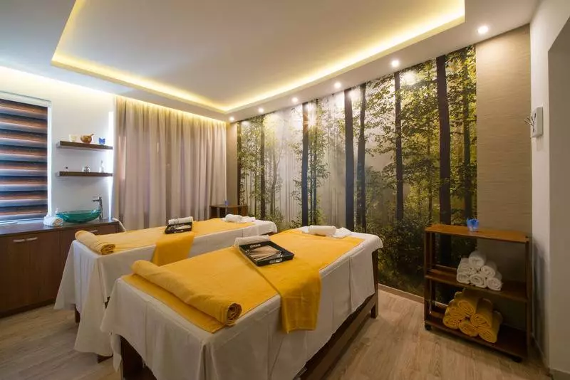 فندق Iberostar Waves Creta Panorama & Mare