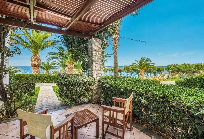 فندق Iberostar Waves Creta Panorama & Mare