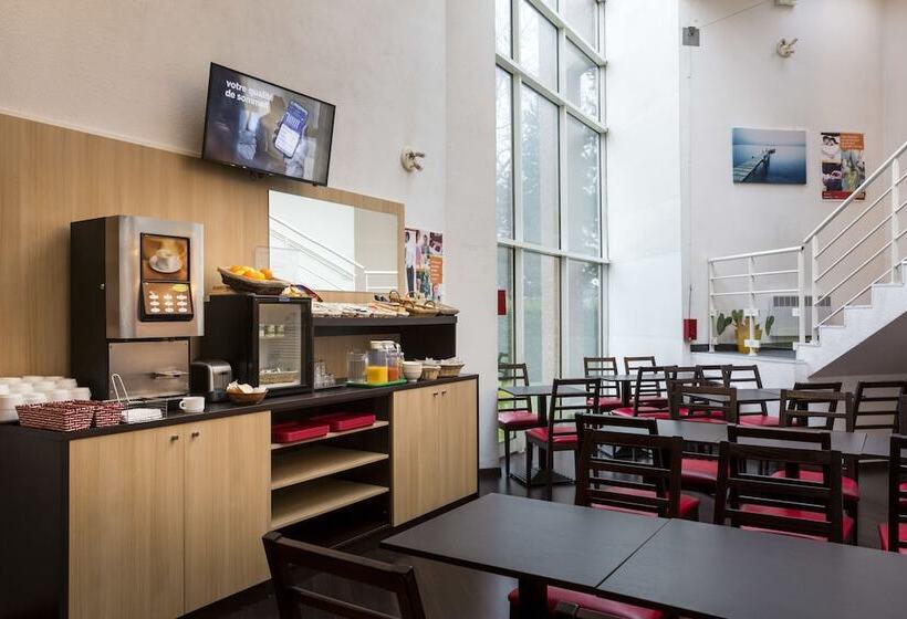 هتل Initial By Balladins Bethune