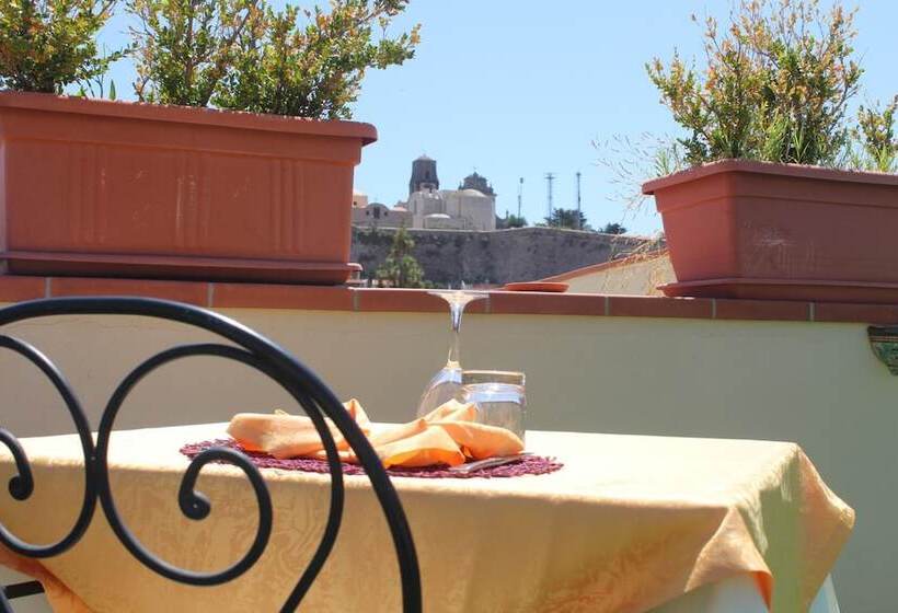 Отель La Filadelfia