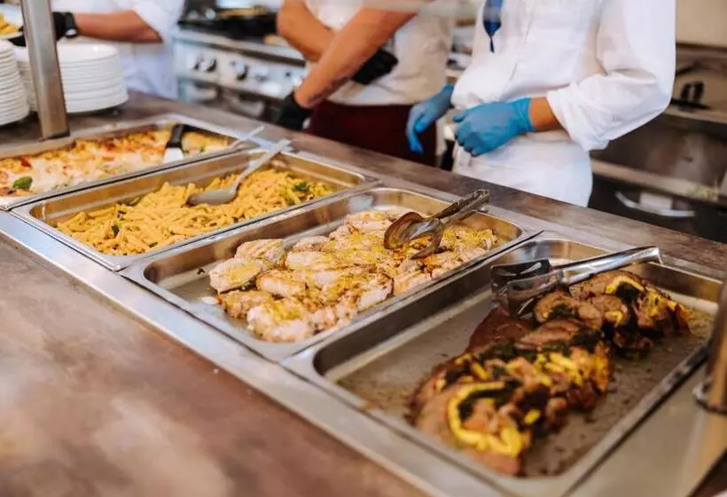 Отель Nicolaus Club Magna Grecia