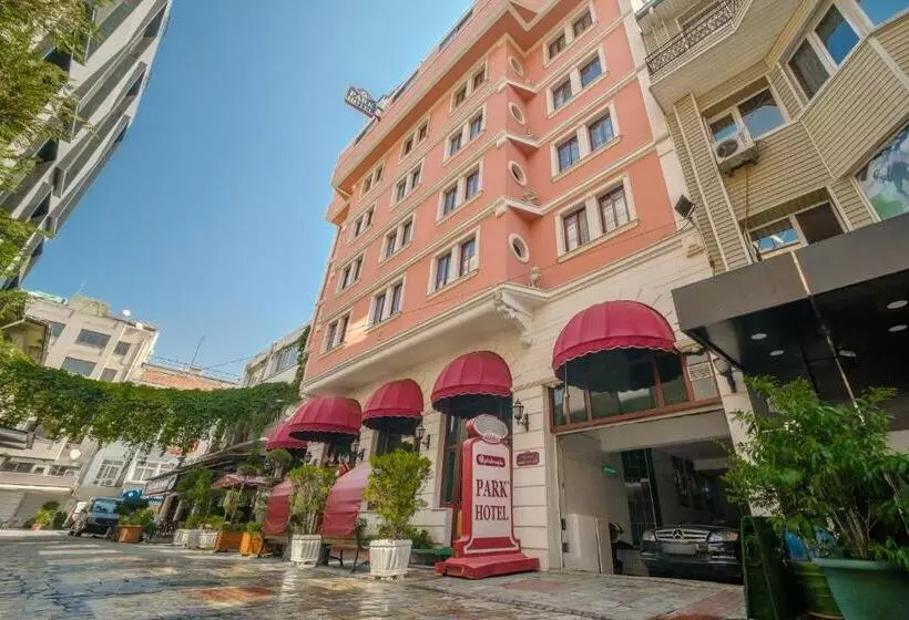 هتل Oglakcioglu Park Boutique